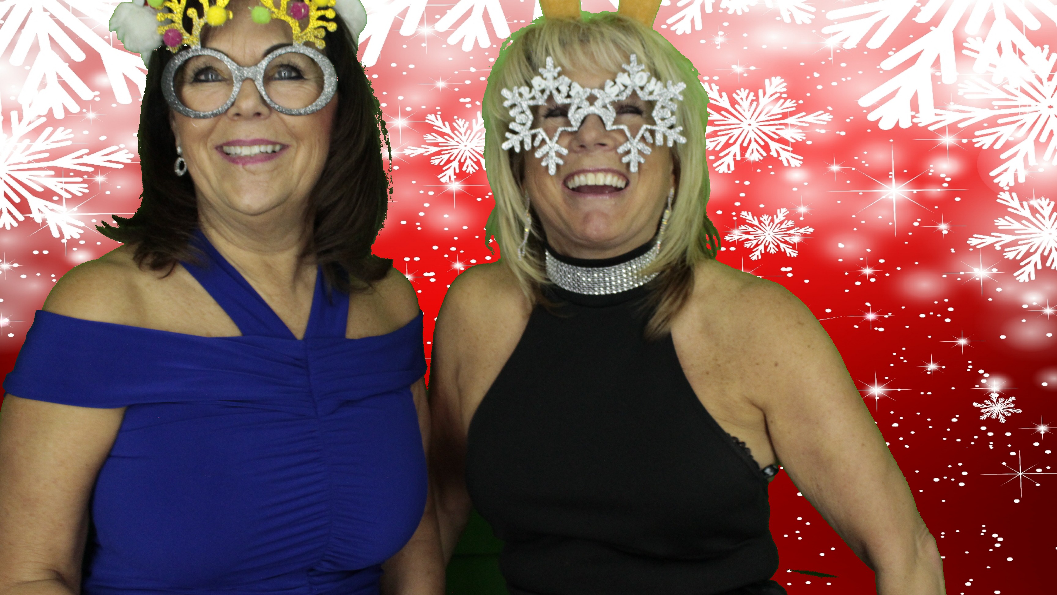 Portsmouth Water Christmas Party | View more photos from the event at gallery.myphotoboothexperience.co.uk/u/MyPhotoBoothExperienceLtd/Portsmouth-Water-Christmas-Party